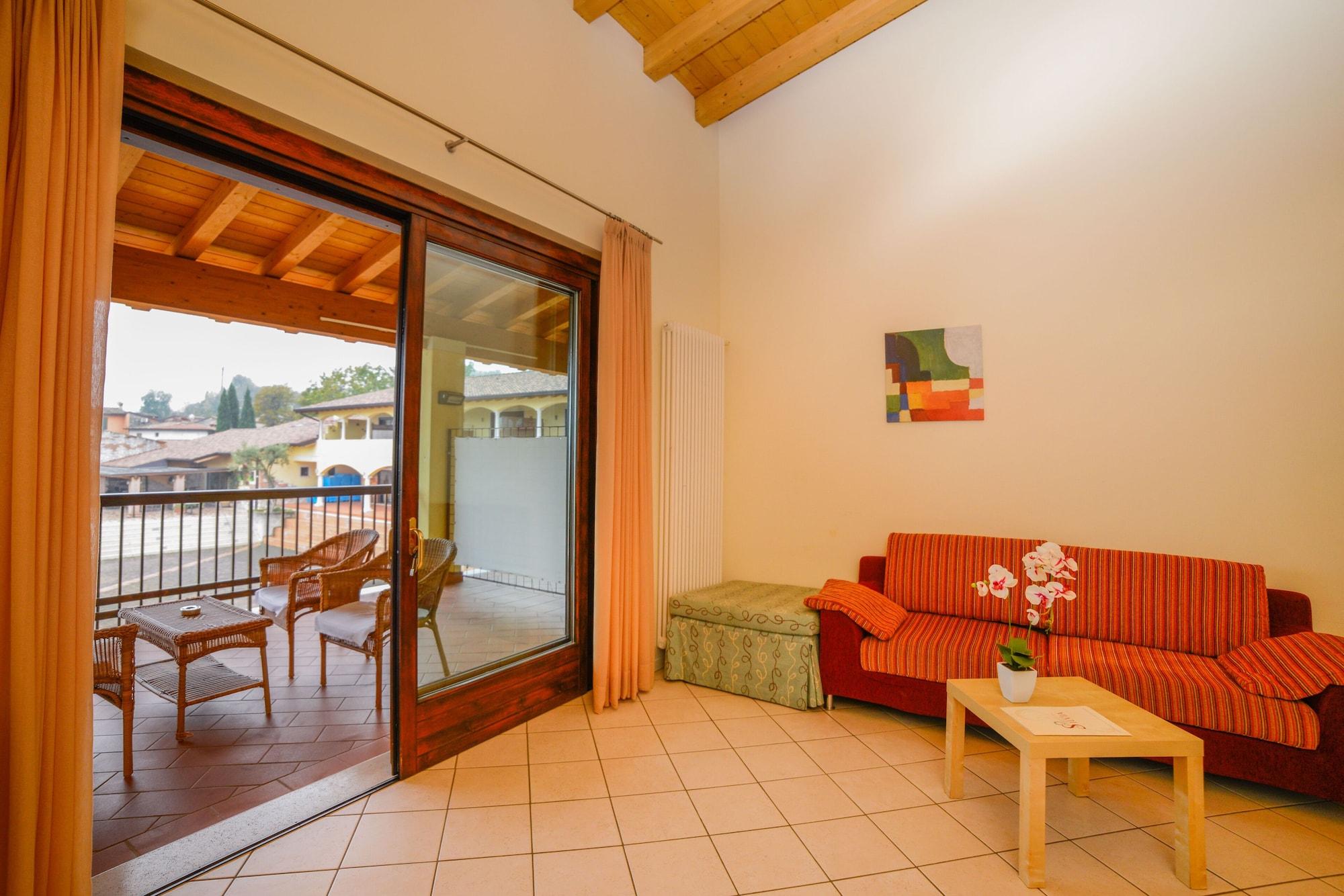Ahg Donna Silvia Wellness Hotel Manerba del Garda Ngoại thất bức ảnh