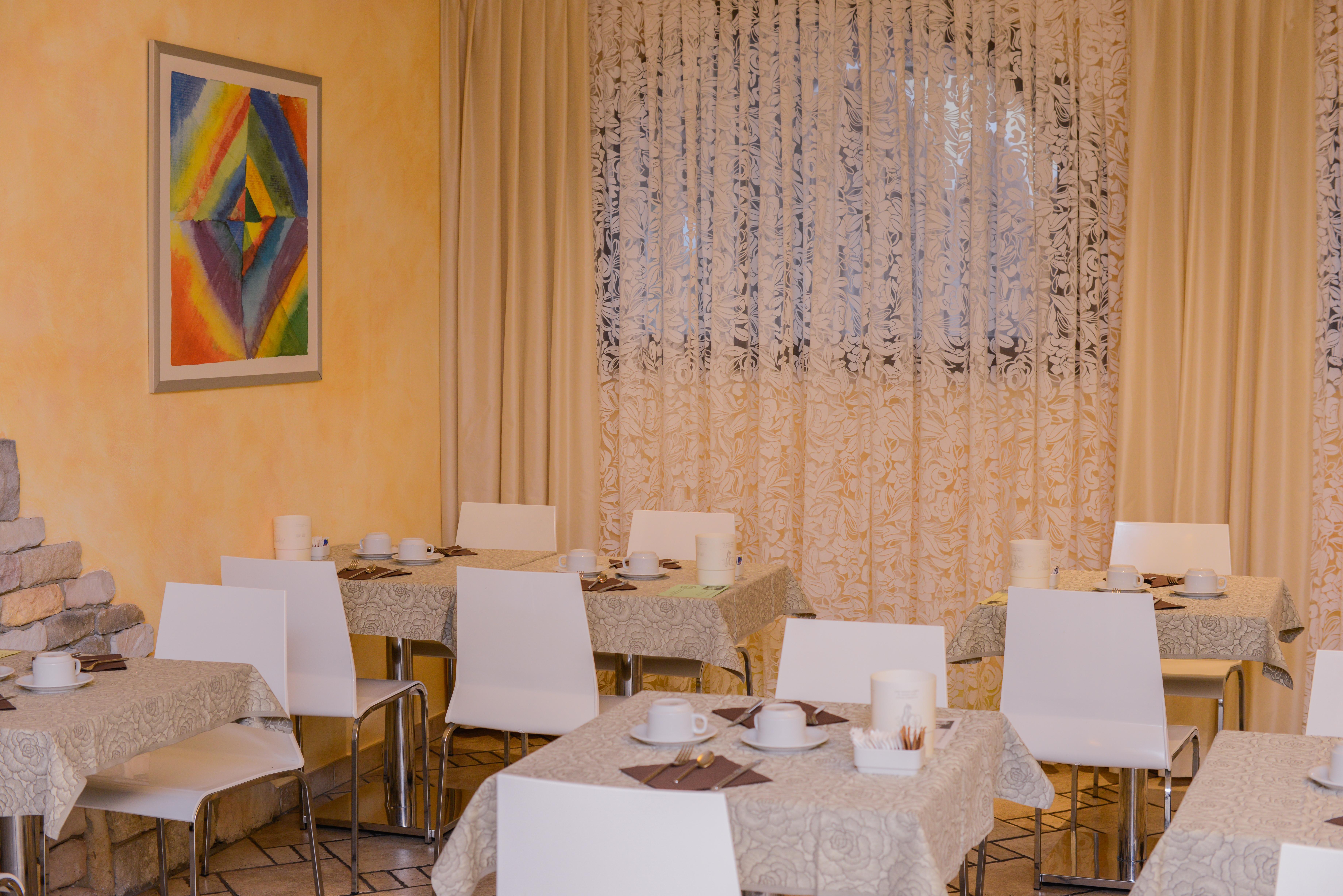 Ahg Donna Silvia Wellness Hotel Manerba del Garda Ngoại thất bức ảnh